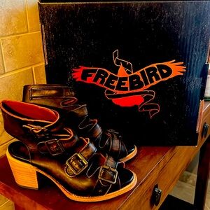 Freebird Quail Strappy Sandal